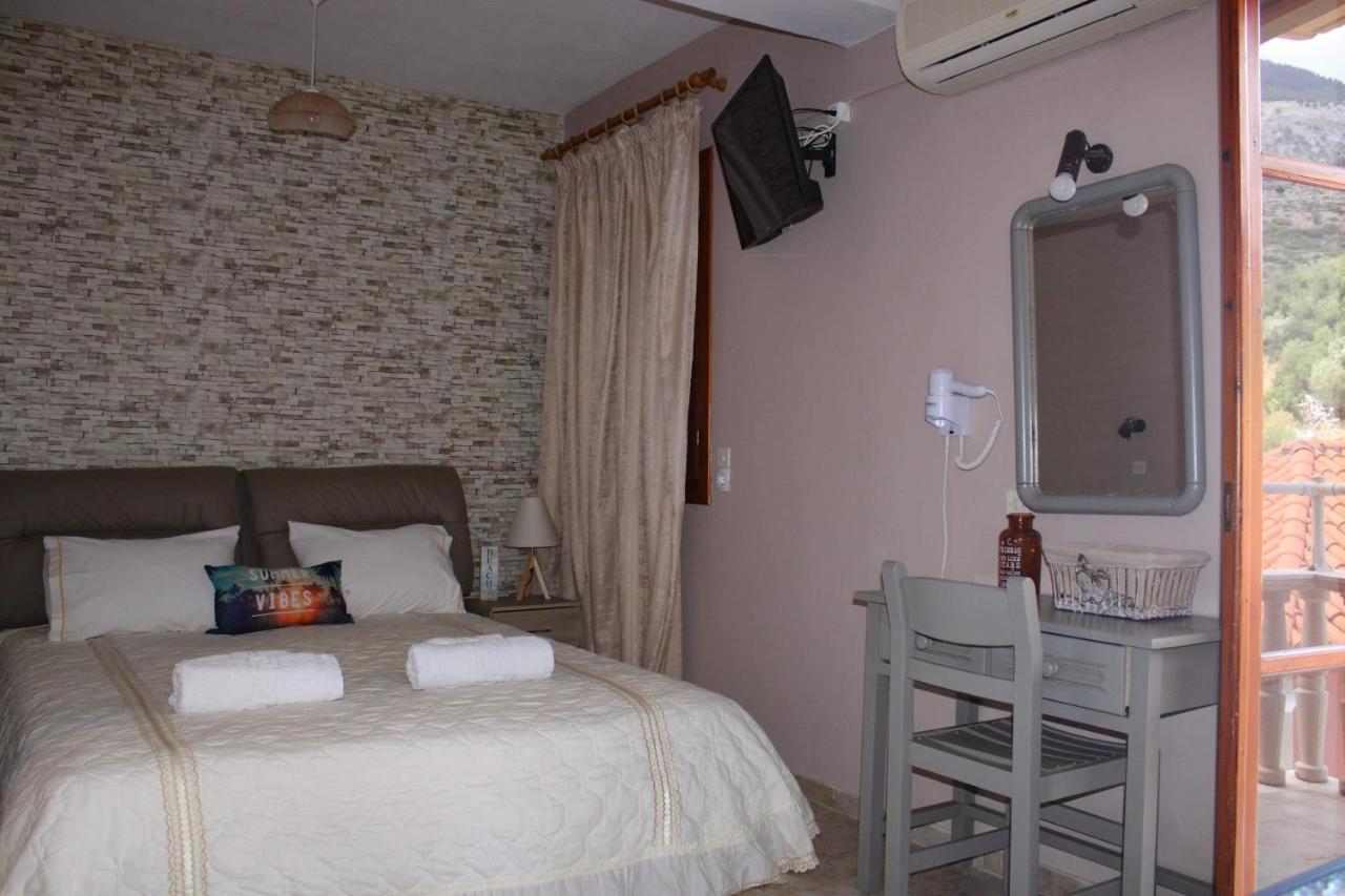Marinos Studios At Lourdata Village Ngoại thất bức ảnh