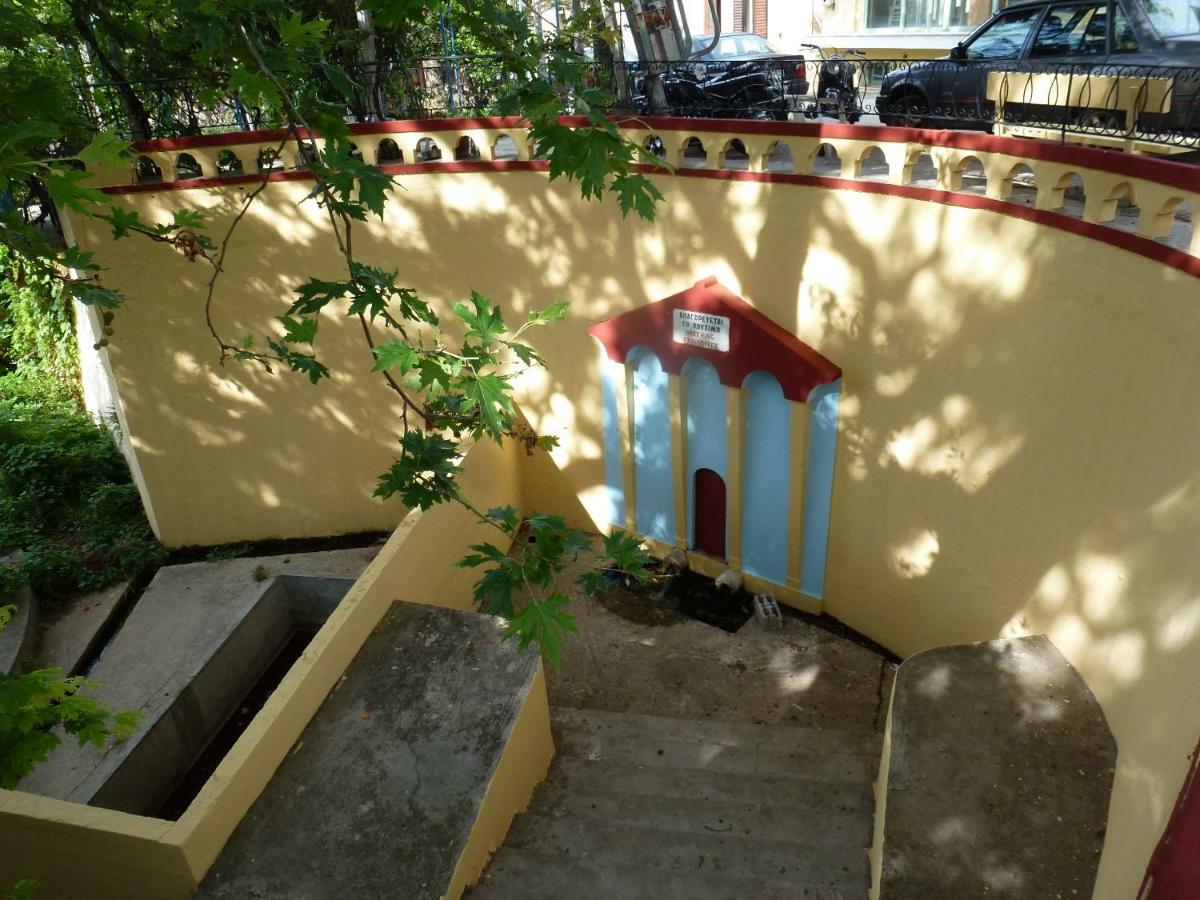 Marinos Studios At Lourdata Village Ngoại thất bức ảnh