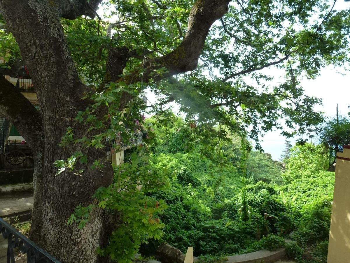 Marinos Studios At Lourdata Village Ngoại thất bức ảnh